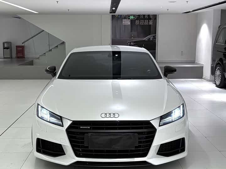 Audi TT 2017 TT Coupe 45 TFSI quattro — фото 3