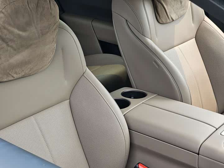 Li Auto i8 2025 — фото 17