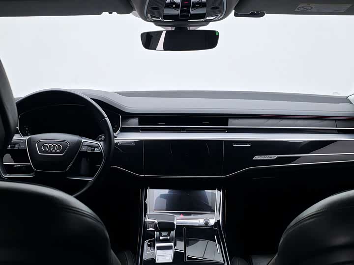 Audi A8 2019 Plus A 8 L 50 TFSI quattro Comfort — фото 27