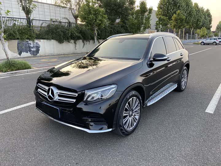 Mercedes-Benz GLC 2017 GLC 200 4 MATIC