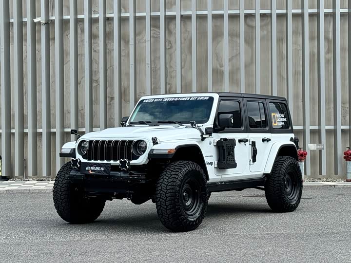 Jeep Wrangler 4xe — фото 1