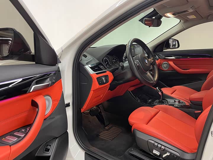 BMW X2 2023 s Drive 25i M — фото 11