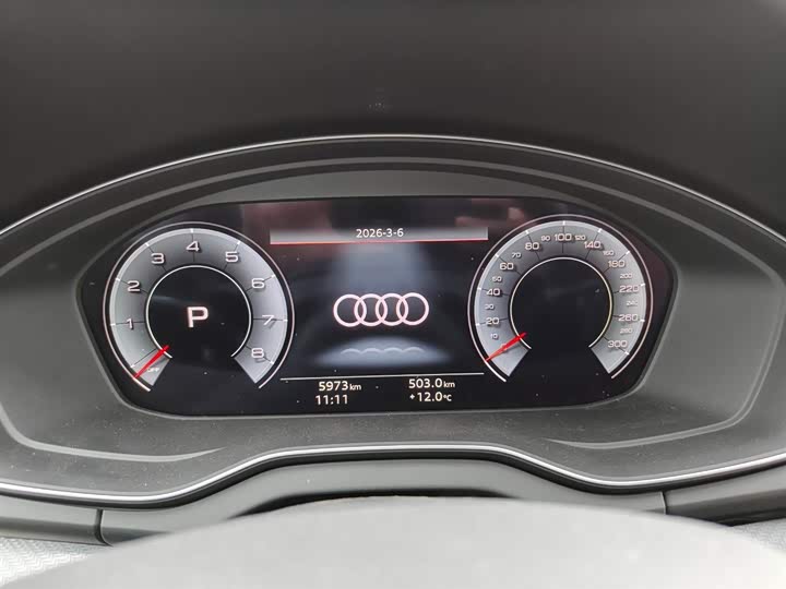 Audi Q5L 2025 45 TFSI — фото 9
