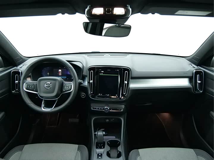Volvo XC40 2024 B 3 — фото 15