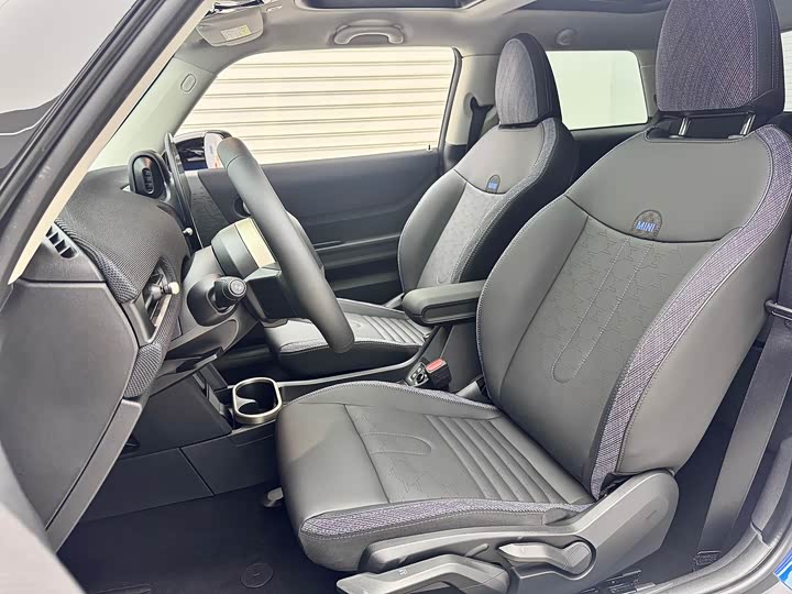 MINI Hatch — фото 12