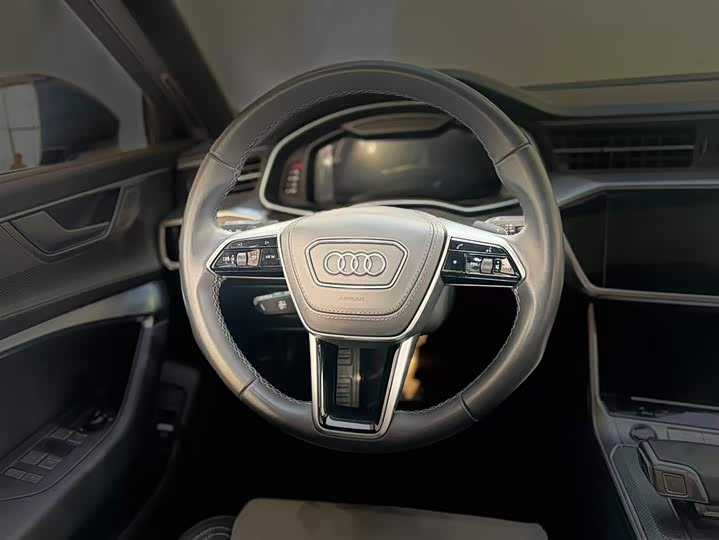 Audi A6L 2024 40 TFSI — фото 13