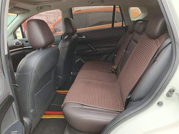 Trumpchi GS4 2018 235 T AT 2 WD — фото 17