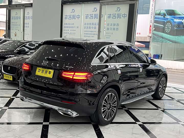 Mercedes-Benz GLC 2018 GLC 200 4 MATIC — фото 4
