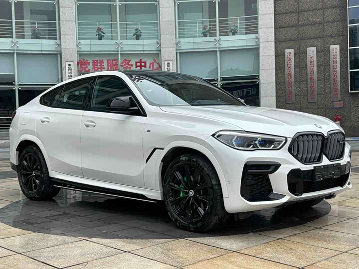 BMW X 6 2022 x Drive 40i M — фото 1