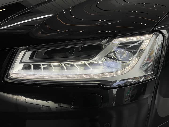 Audi A8 2016 A 8 L 45 TFSI quattro Comfort — фото 28
