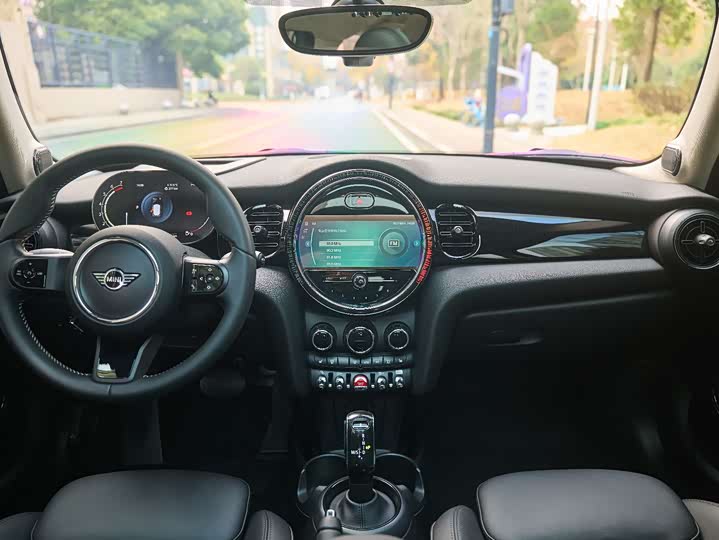 MINI Hatch — фото 15