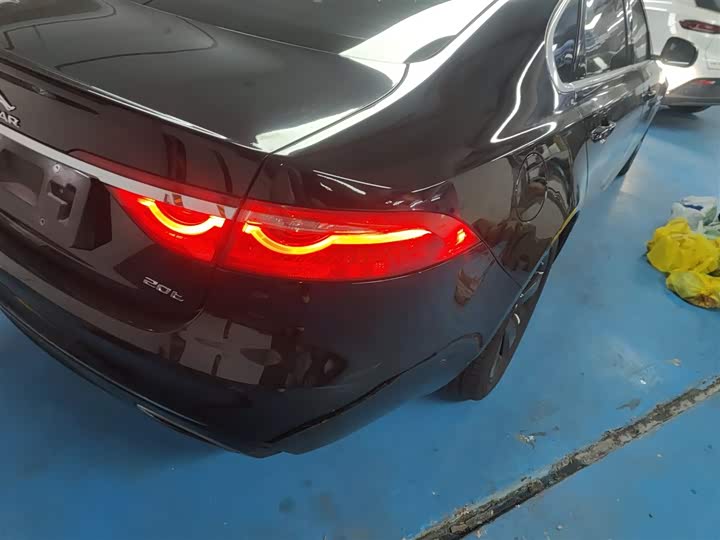 Jaguar XFL 2018 XFL 2.0 T 200 PS — фото 8