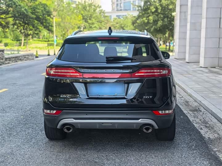 Lincoln MKC 2017 2.0 T 2 WD — фото 11