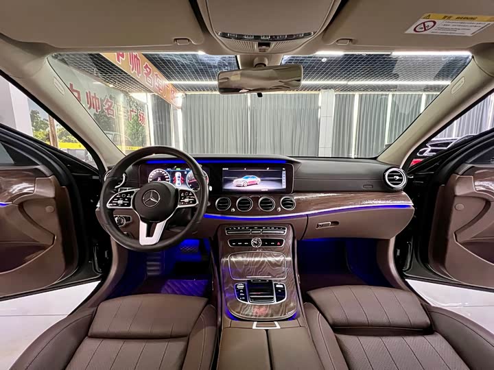 Mercedes-Benz E-Class 2020 E 260 L — фото 16