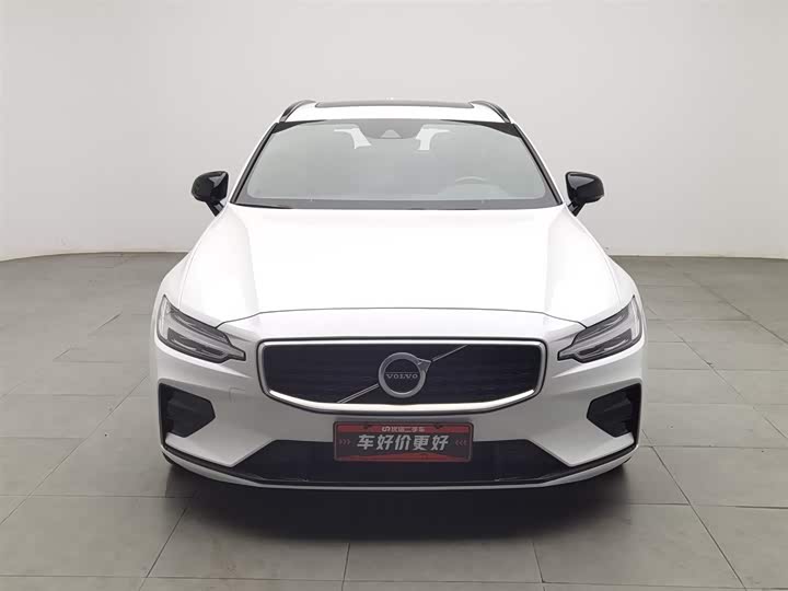 Volvo V60 2020 T 5 — фото 3