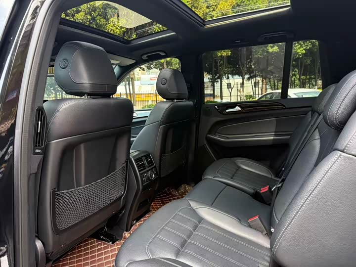 Mercedes-Benz GLS 2018 GLS 400 4 MATIC — фото 8