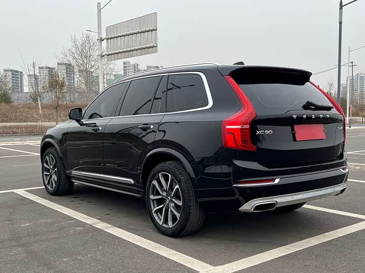 Volvo XC90 2019 T 6 7 VI — фото 20