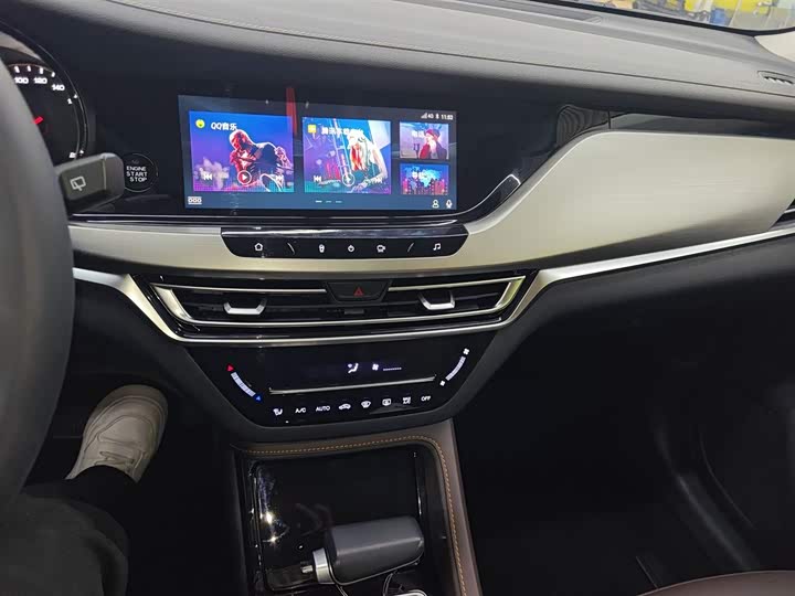 Changan CS35 PLUS 2018 1.6 L AT V — фото 13