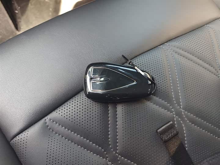Changan CS75 PLUS 2023 1.5 T ATPremium — фото 9