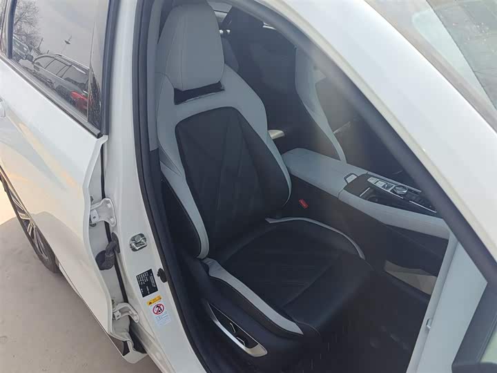 Changan CS75 PLUS 2023 1.5 T ATPremium — фото 25