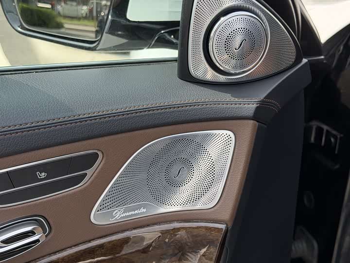 Mercedes-Benz S-Class 2016 S 320 L Luxury — фото 16