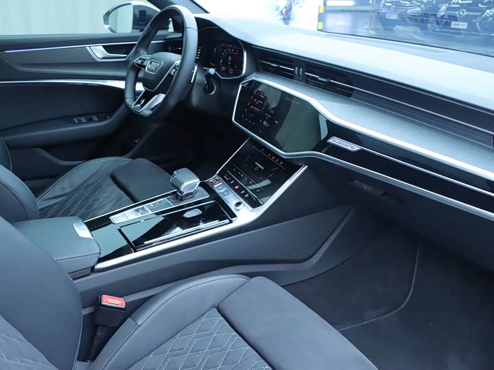 Audi S6 2023 S 6 2.9 T — фото 9