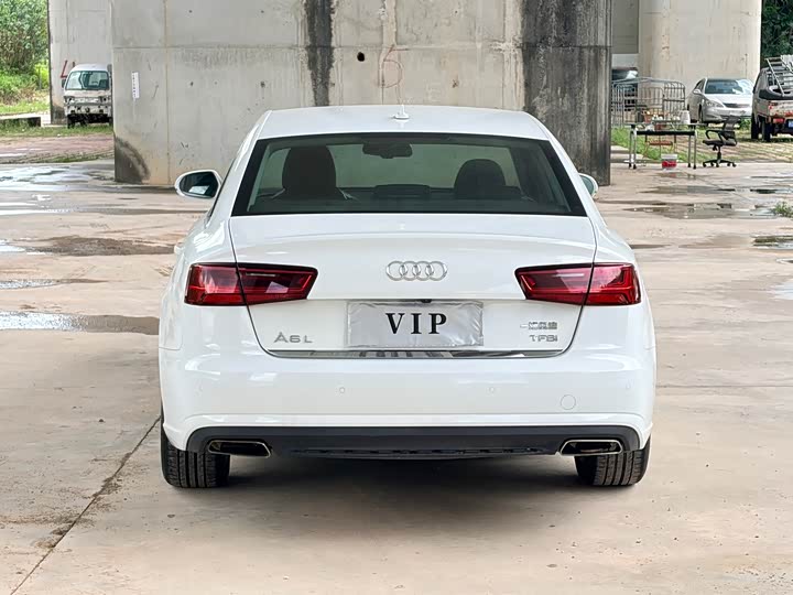 Audi A6L TFSI — фото 10