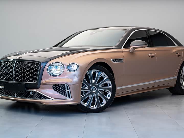 Bentley Flying Spur — фото 2