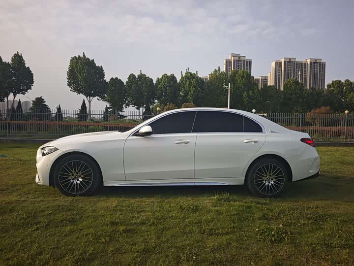 Mercedes-Benz C-Class 2023 C 200 L — фото 8