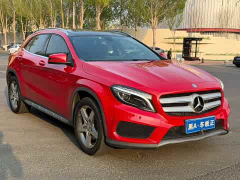 Mercedes-Benz GLA 2015 GLA 260 4 MATIC — фото 10