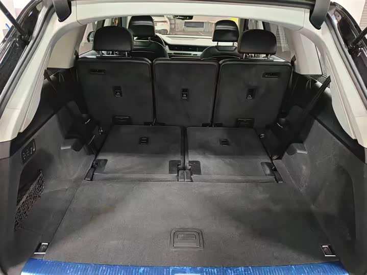 Audi Q7 2019 45 TFSI Comfort — фото 17
