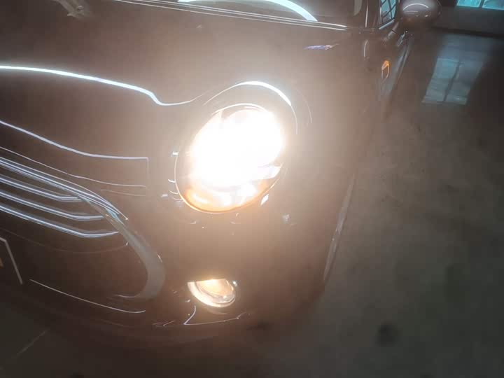 MINI Clubman — фото 3
