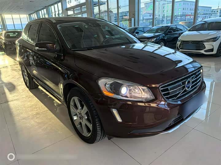 Volvo XC60 2015 T 5 AWD — фото 4