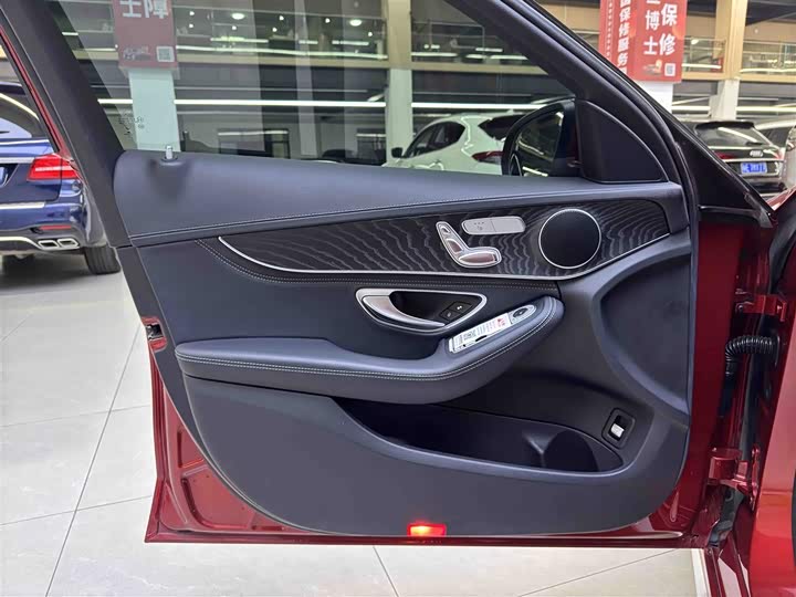 Mercedes-Benz C-Class 2016 C 200 L Sport — фото 15
