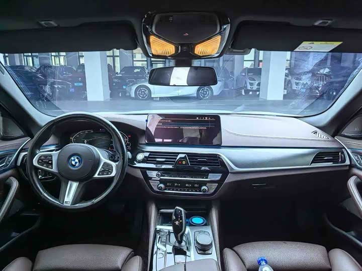 BMW 5 Series 535Le M спортпакет — фото 4