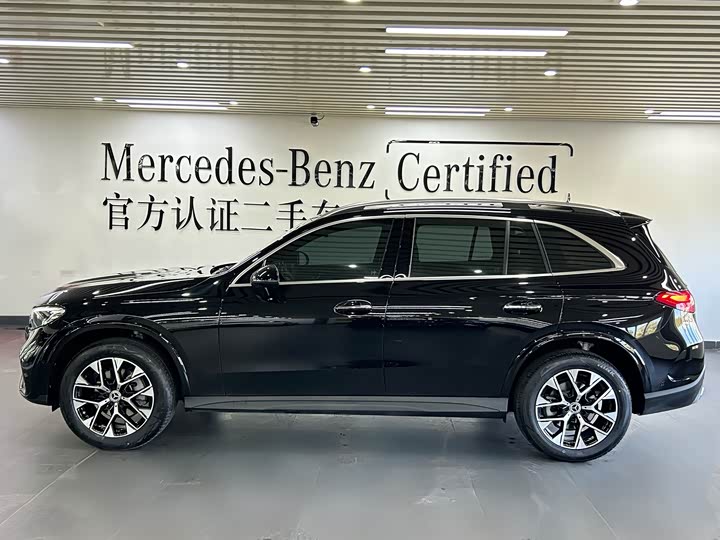 Mercedes-Benz GLC 2024 GLC 260 L 4 MATIC Luxury 5 — фото 3