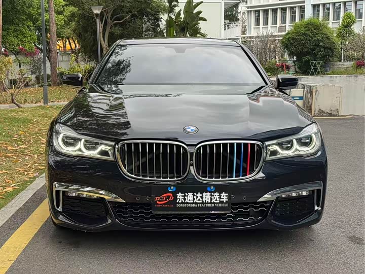 BMW 7 Series 730Li премиум M спортпакет — фото 4
