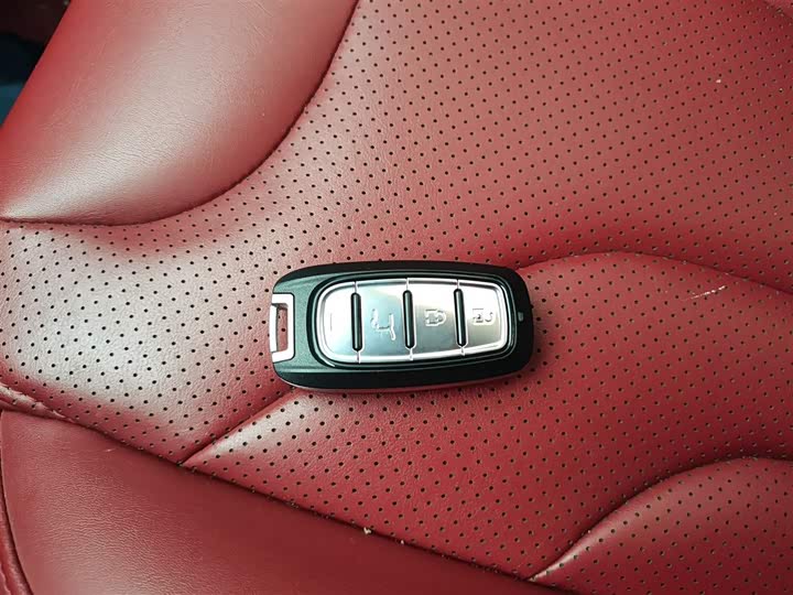 Changan CS85 COUPE 2019 1.5 T DCT VI — фото 17