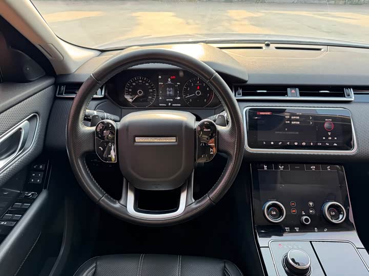Land Rover Range Rover Velar — фото 11