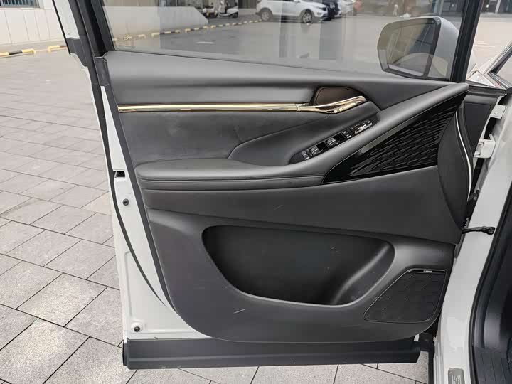 Trumpchi M8 2023 400 T — фото 7