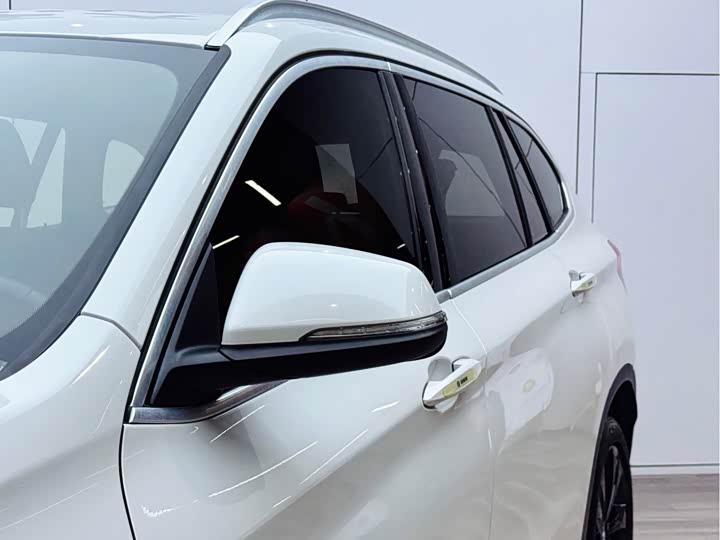 BMW X1 2020 s Drive 20 Li — фото 26
