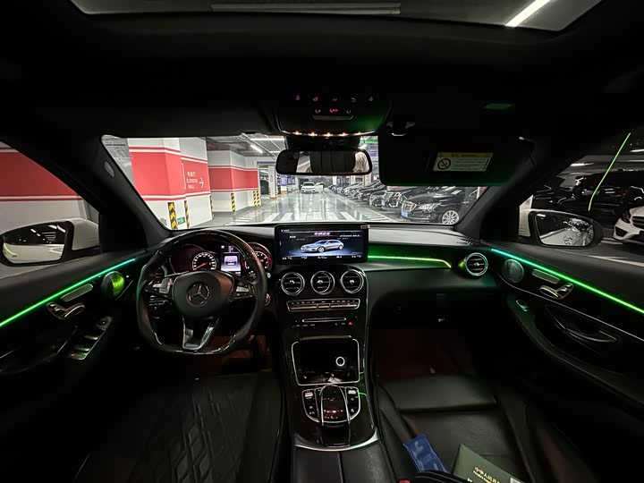 Mercedes-Benz GLC 260 4MATIC люкс — фото 13