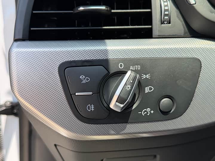 Audi A5 2025 Sportback 40 TFSI — фото 15