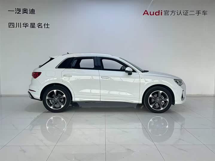 Audi Q3 2024 35 TFSI — фото 3