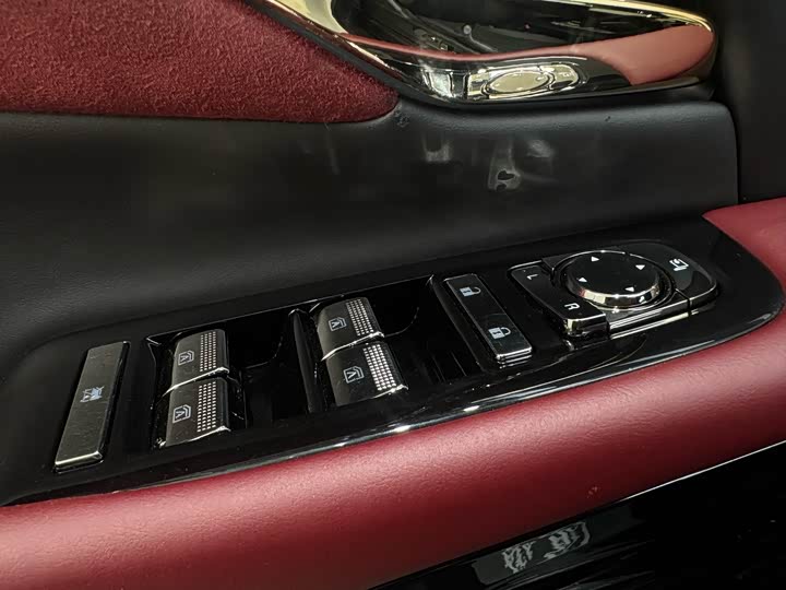 Trumpchi M8 2023 400 T — фото 12
