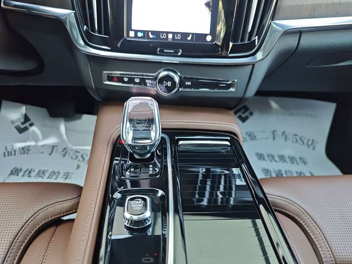 Volvo S90 Hybrid 2025 Hybrid 4 WD — фото 7