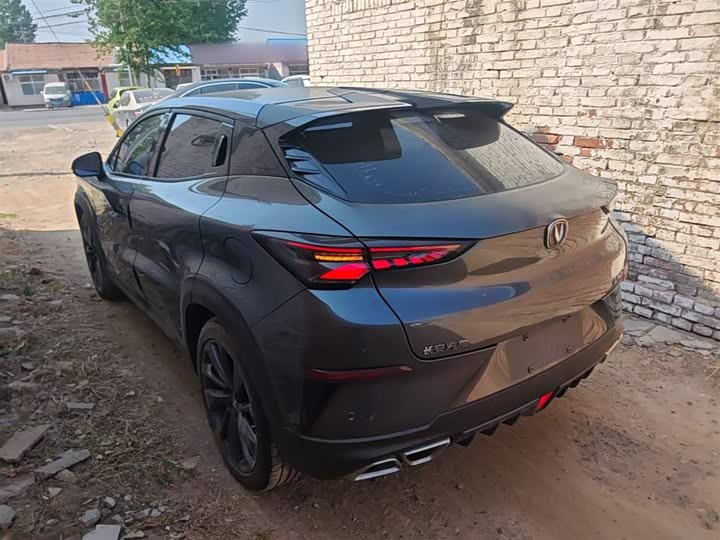 Changan UNI-T 2020 1.5 T Premium — фото 5