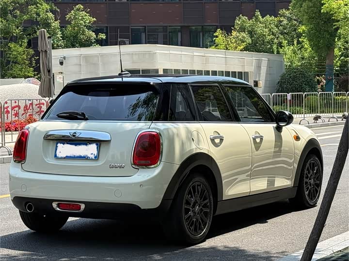 MINI Hatch — фото 10