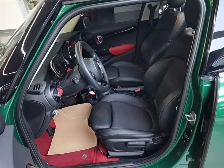 MINI Hatch — фото 15