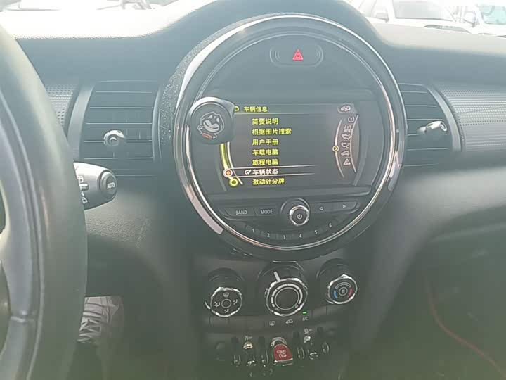 MINI Hatch — фото 13